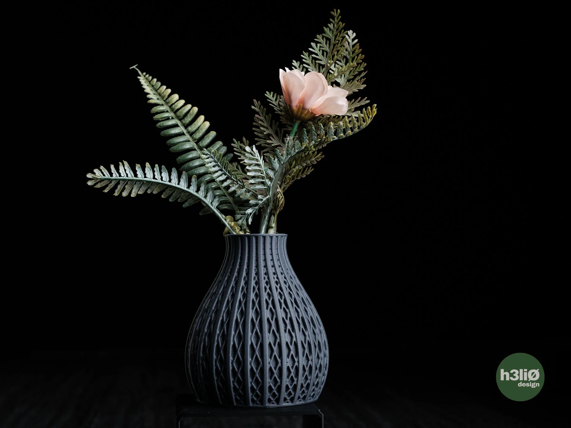 perpetuo • vase