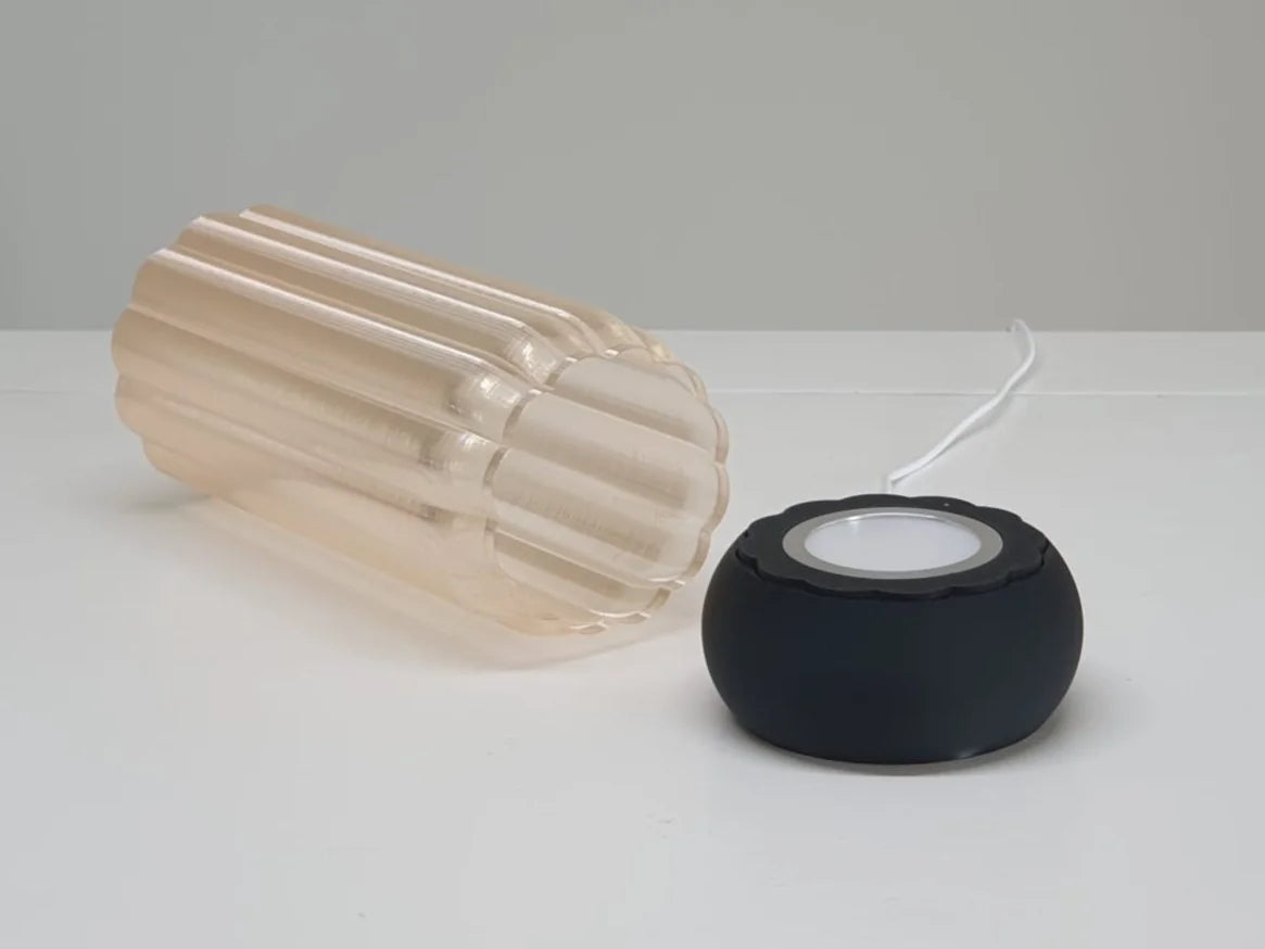 Moderná lampa