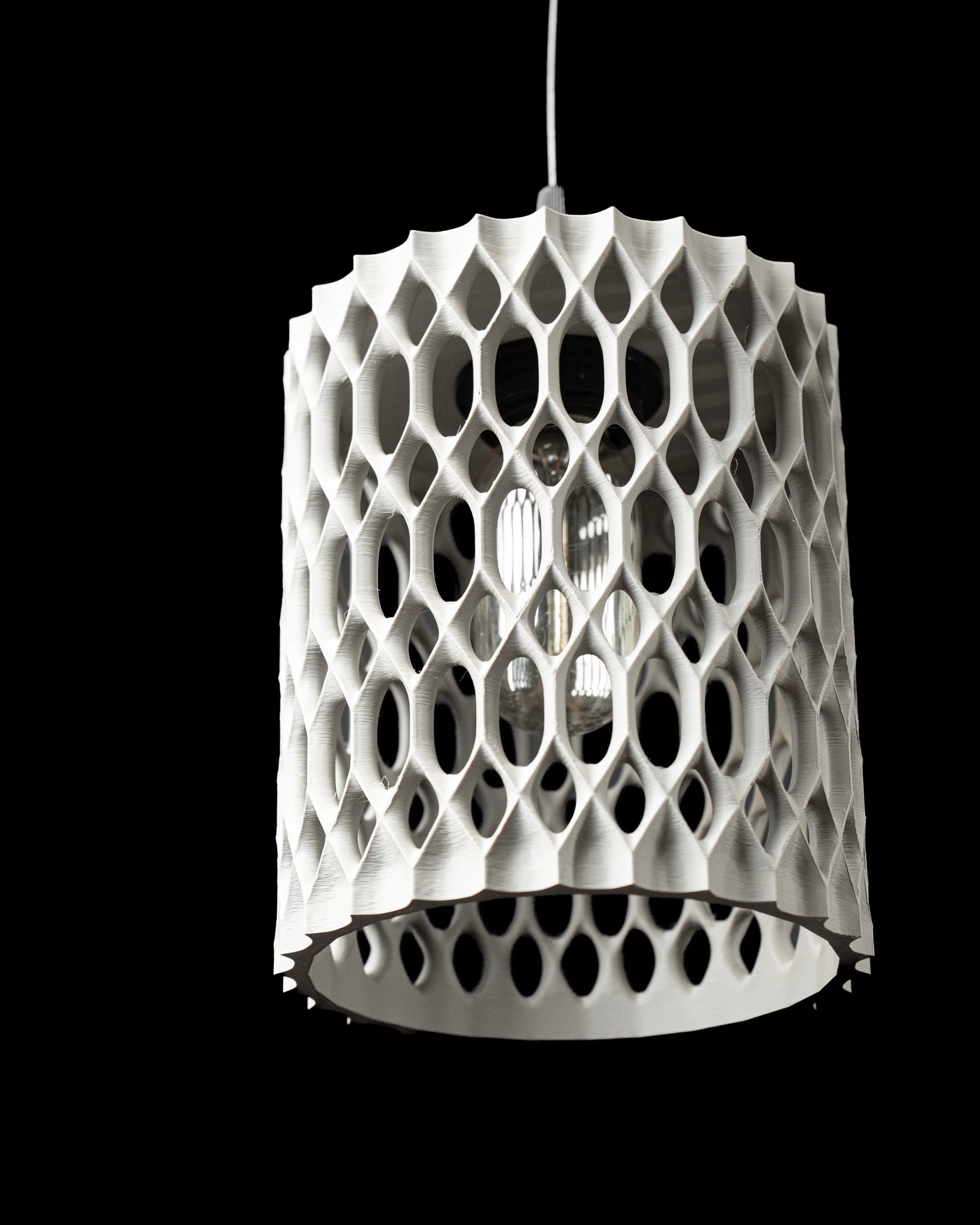 Závesná lampa Chain 04