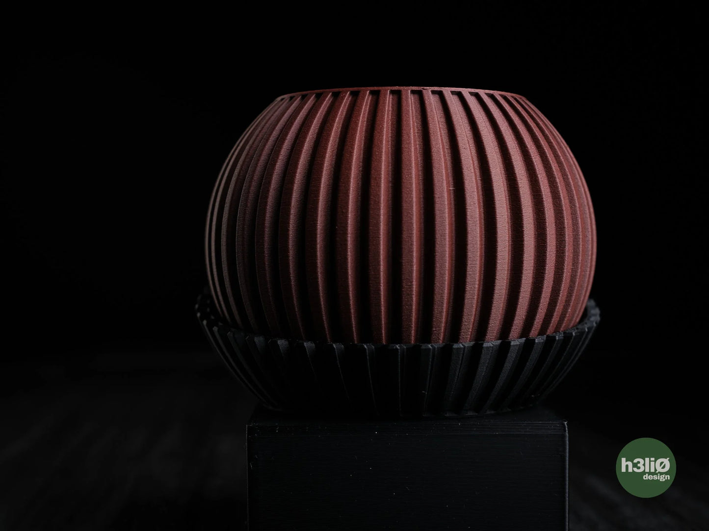 zenith • planter