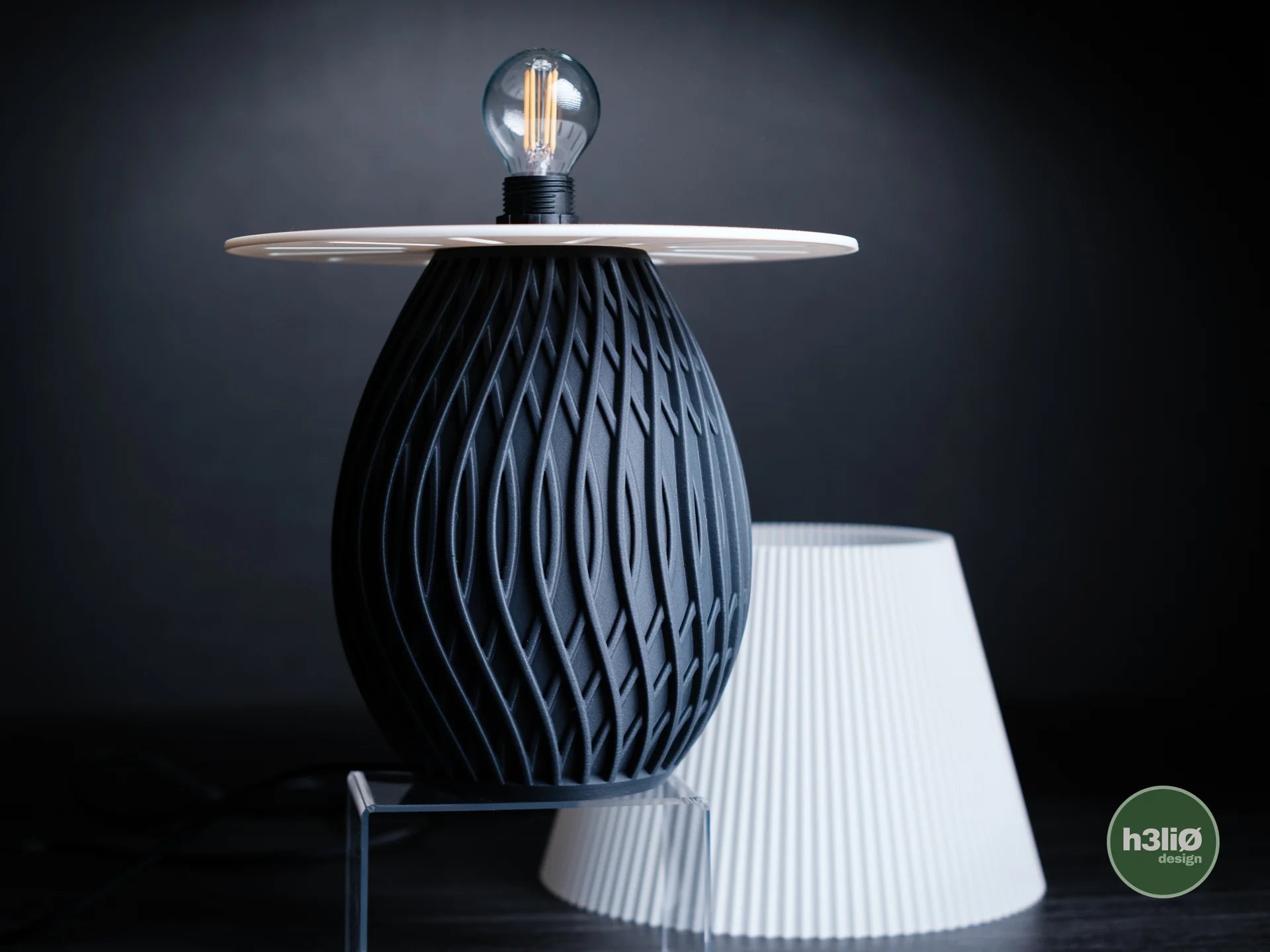 lucent · lamp