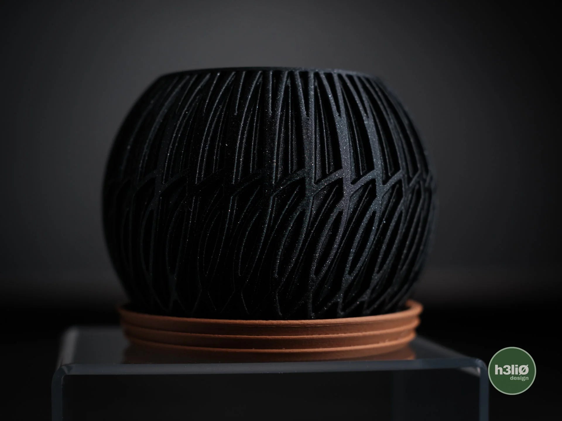 lumen • planter