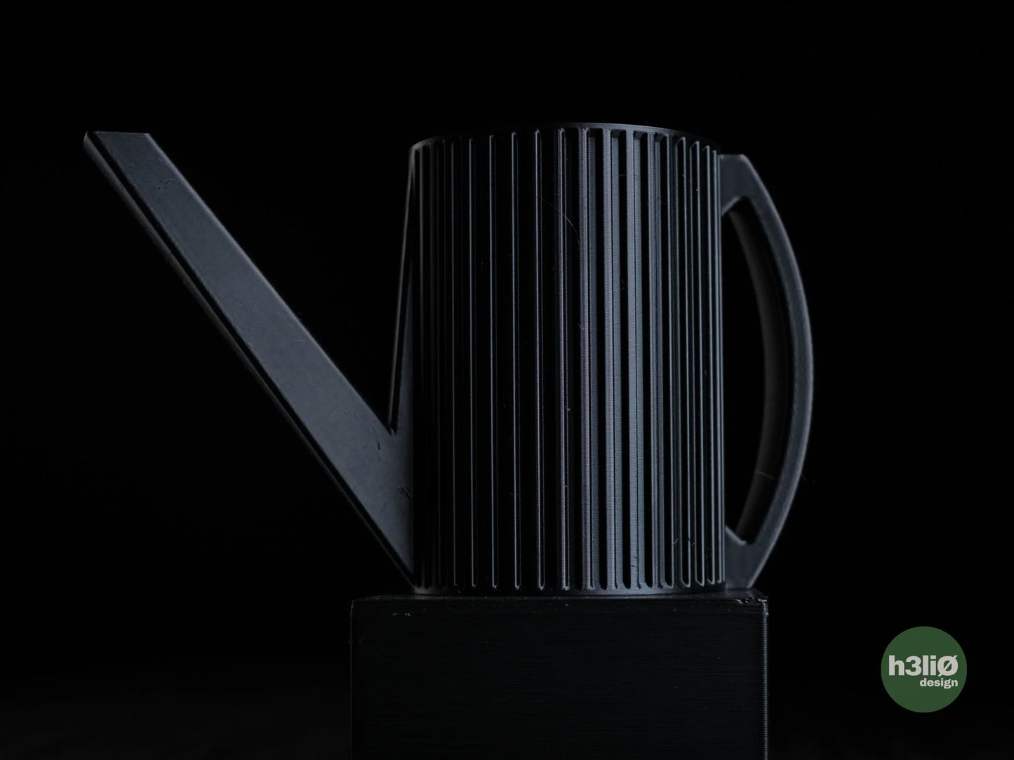 fluxis • watering can