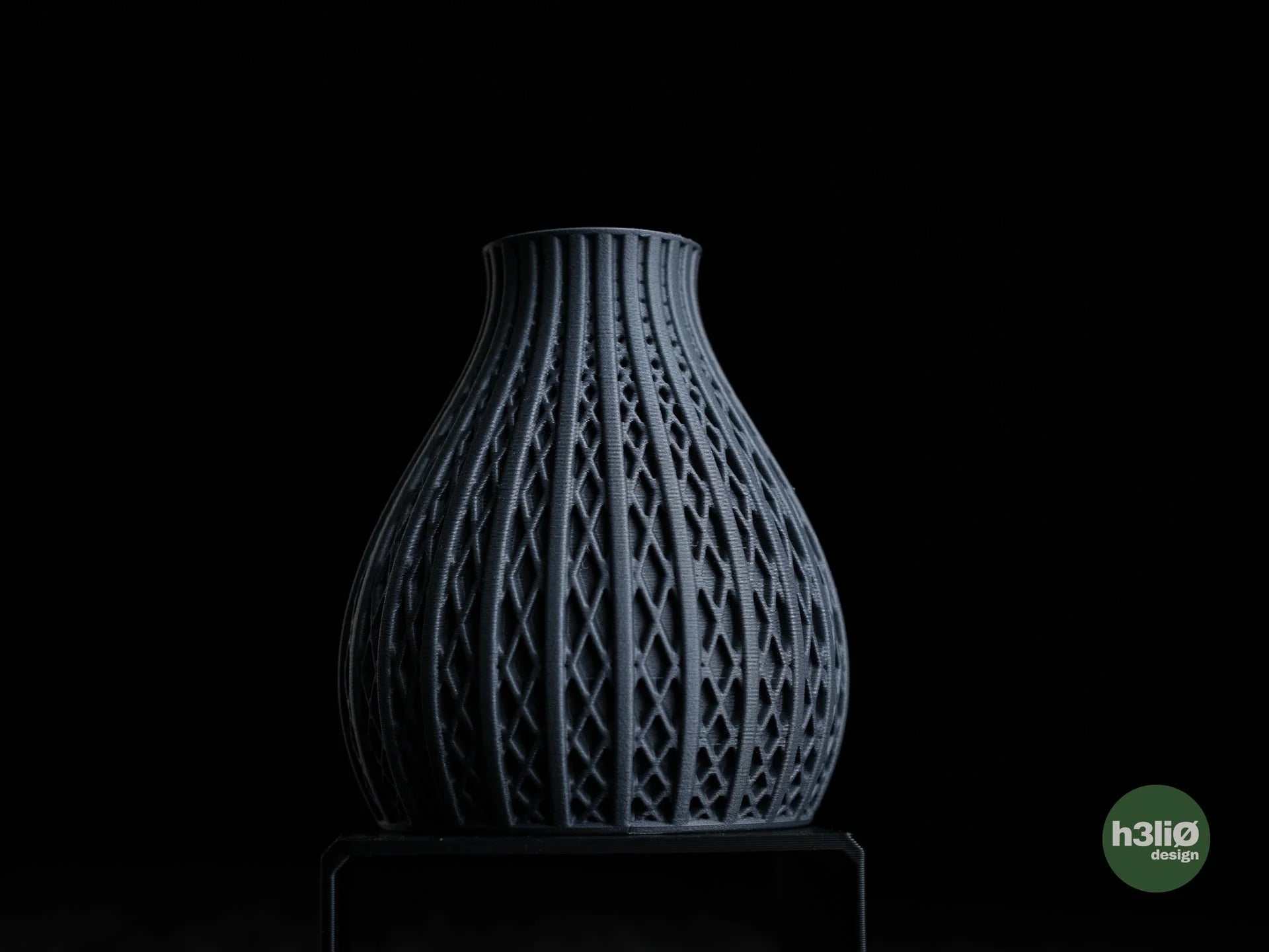 perpetuo • vase