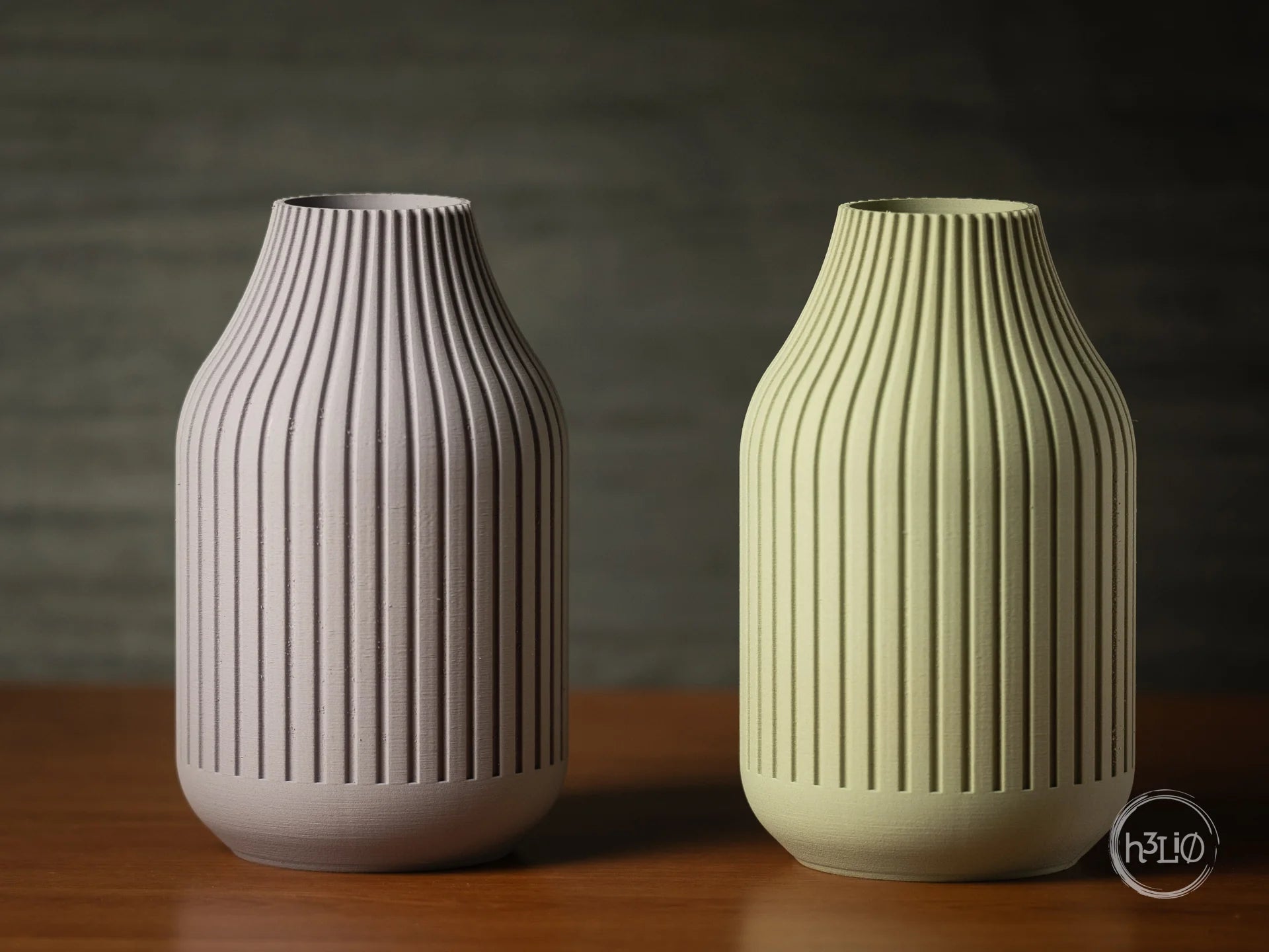strata · vase