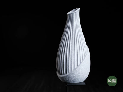 pinn • vase