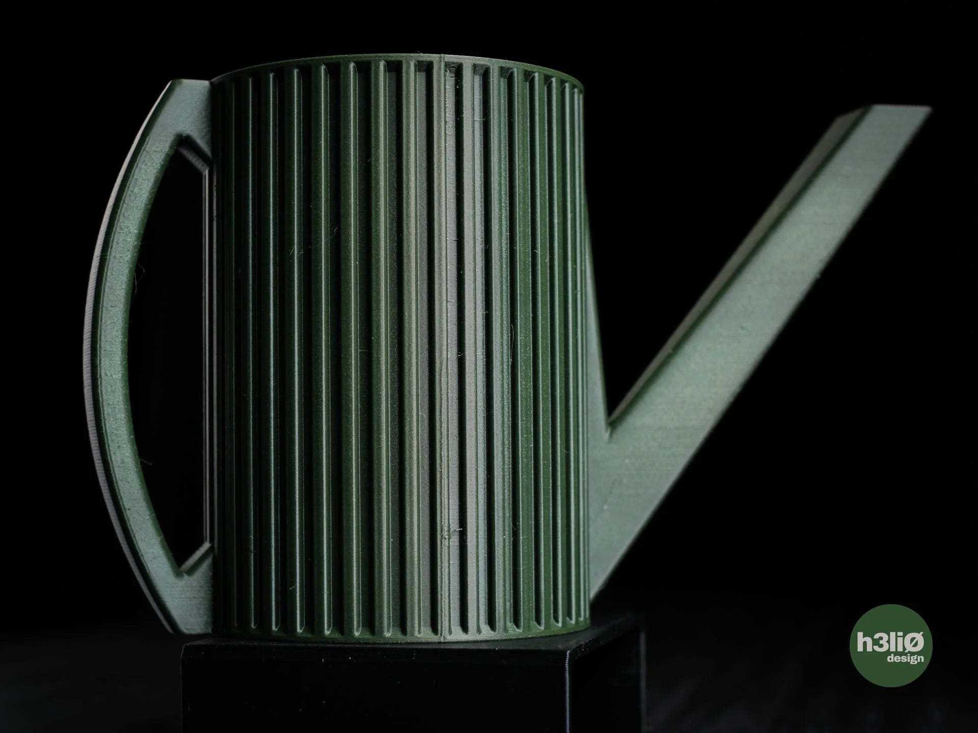 fluxis • watering can