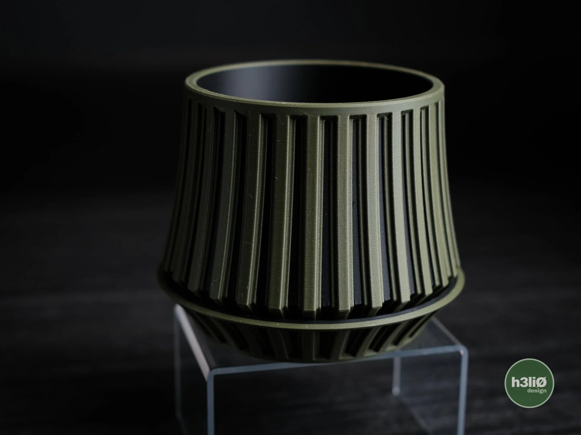 echoic · planter