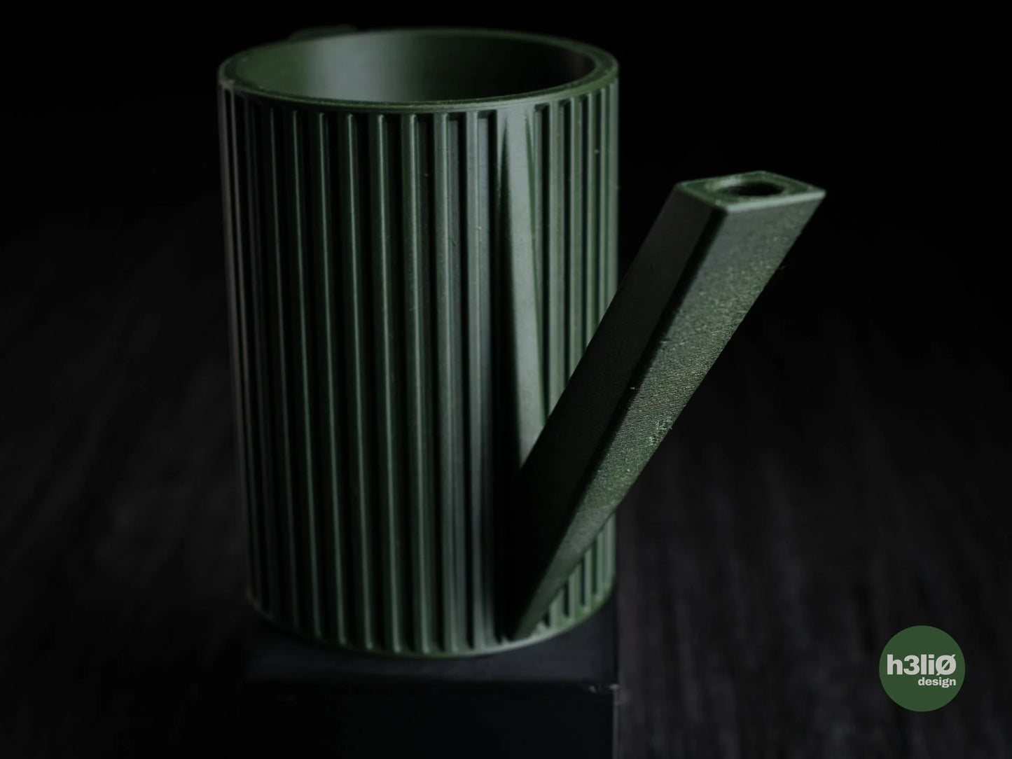 fluxis • watering can