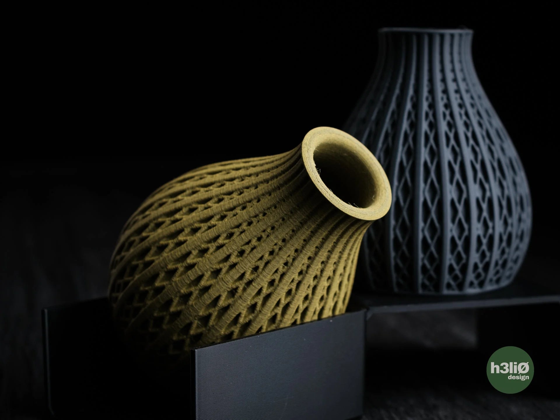 perpetuo • vase