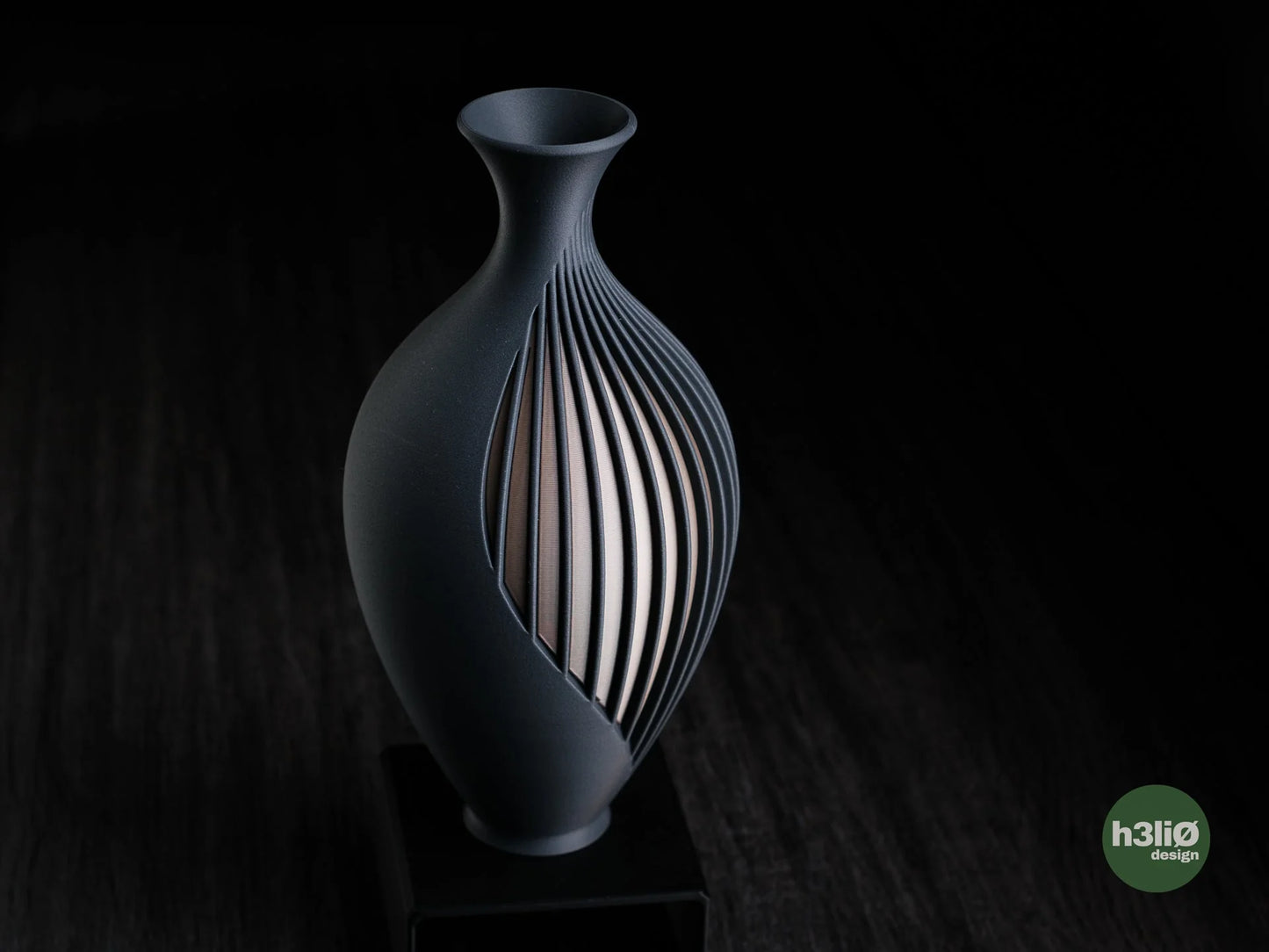wisp • vase