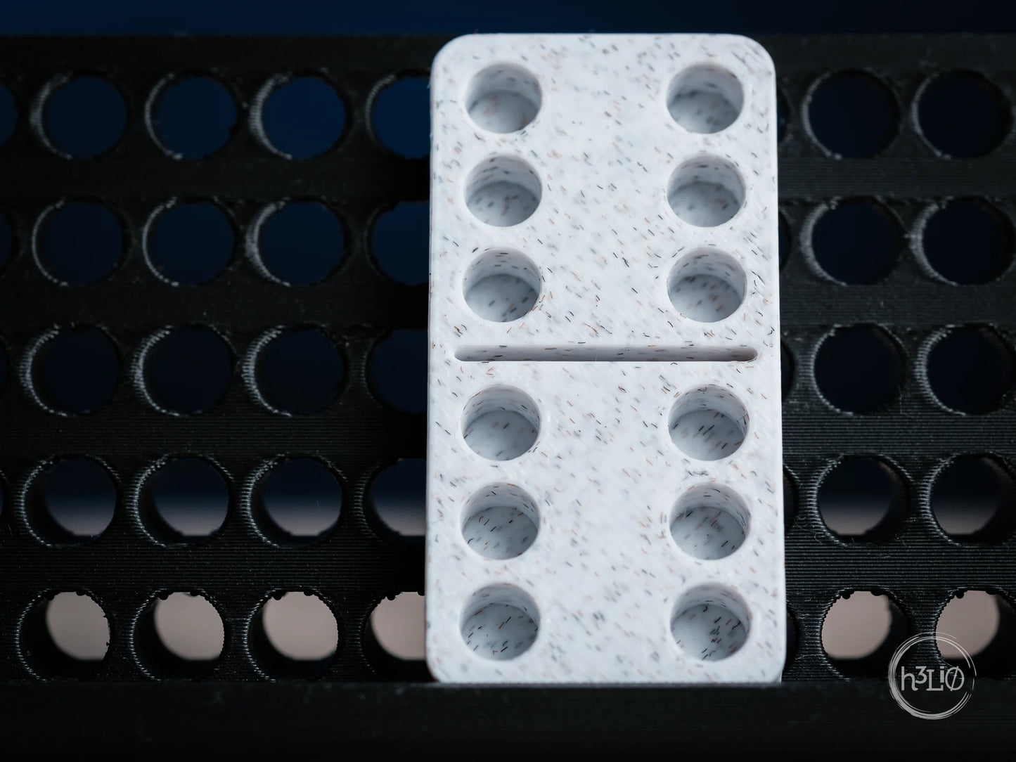 dominoes · standard and mini