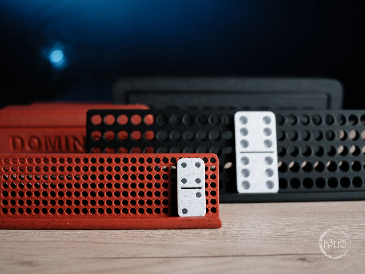 dominoes · standard and mini