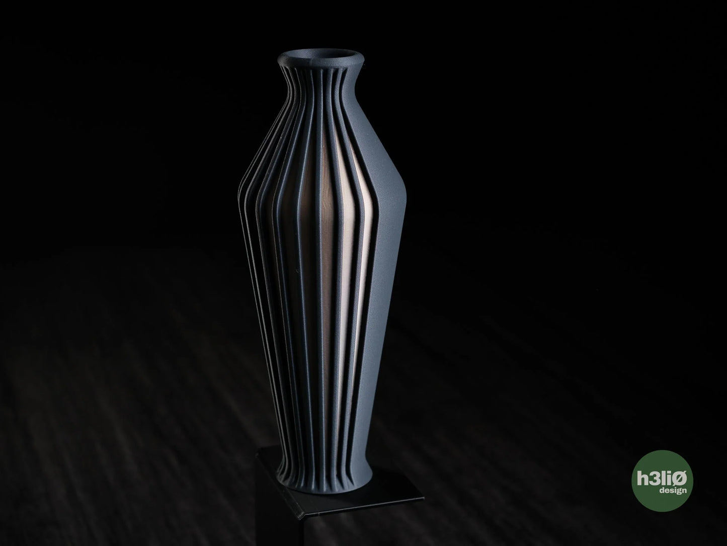 evora • vase