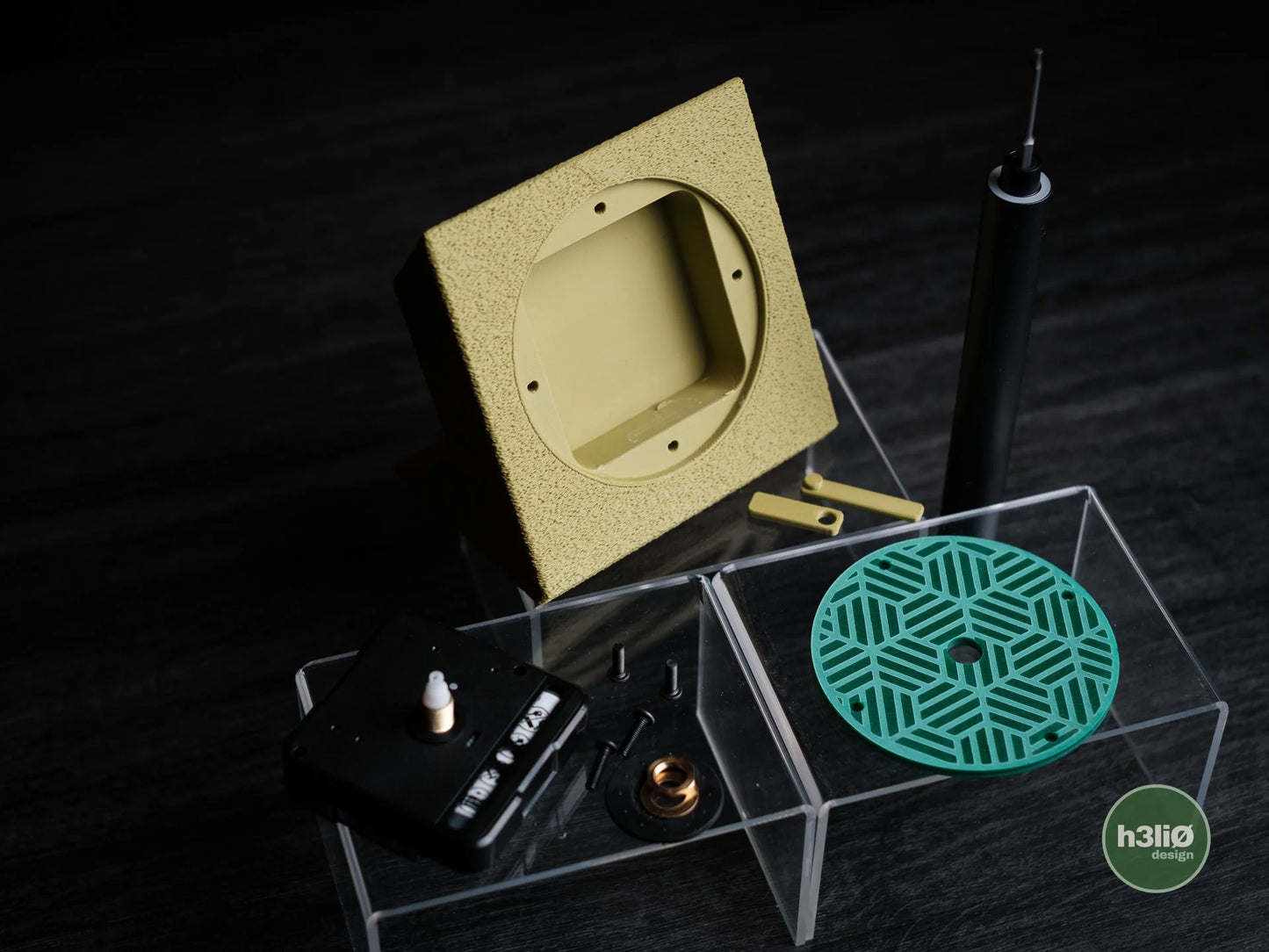 vexel · desk clock